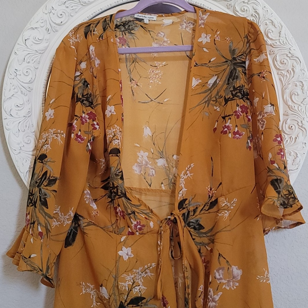 Top long back. - Picture 2 of 2